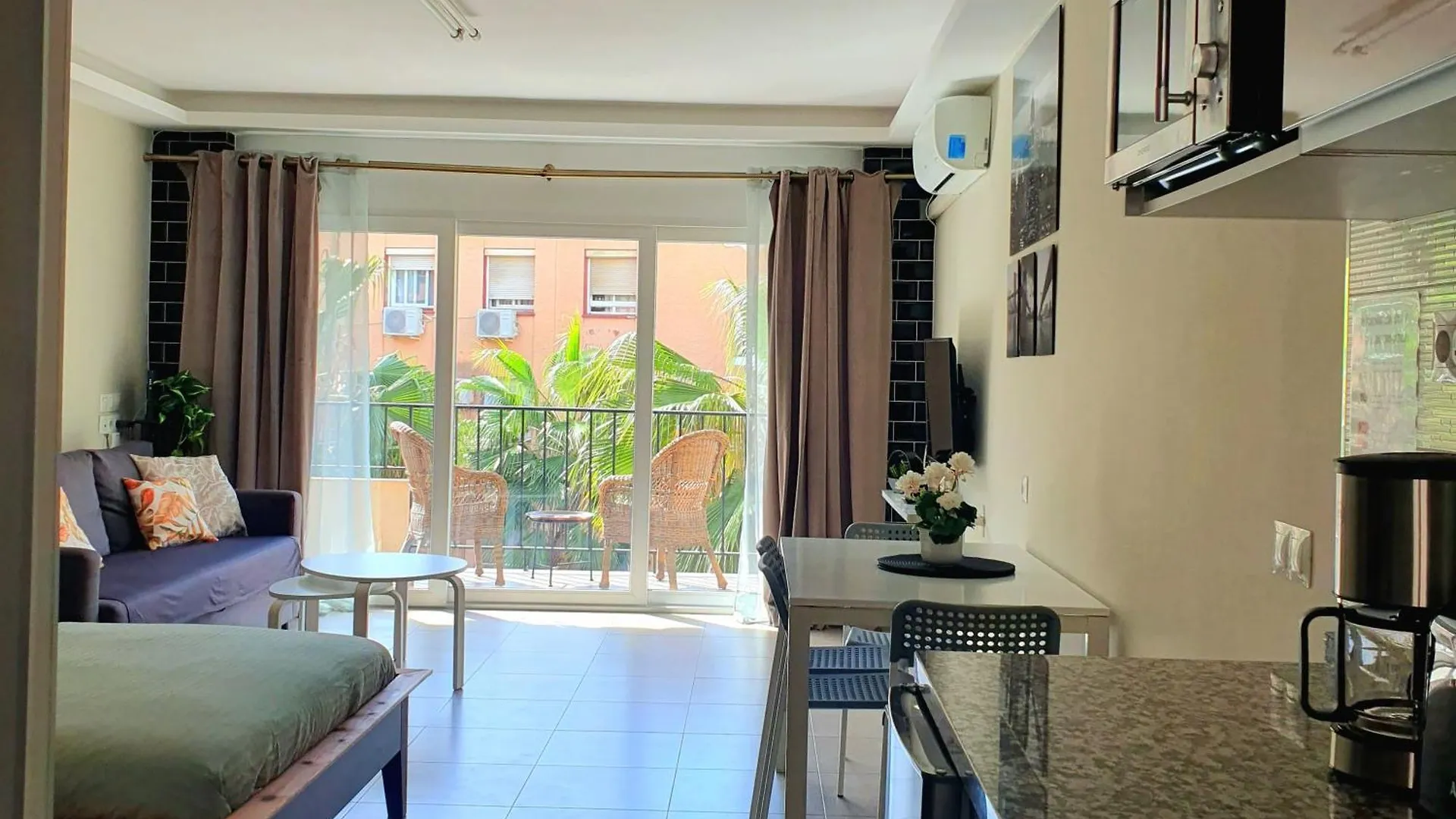 Apartment Studio In City Fuengirola Spain