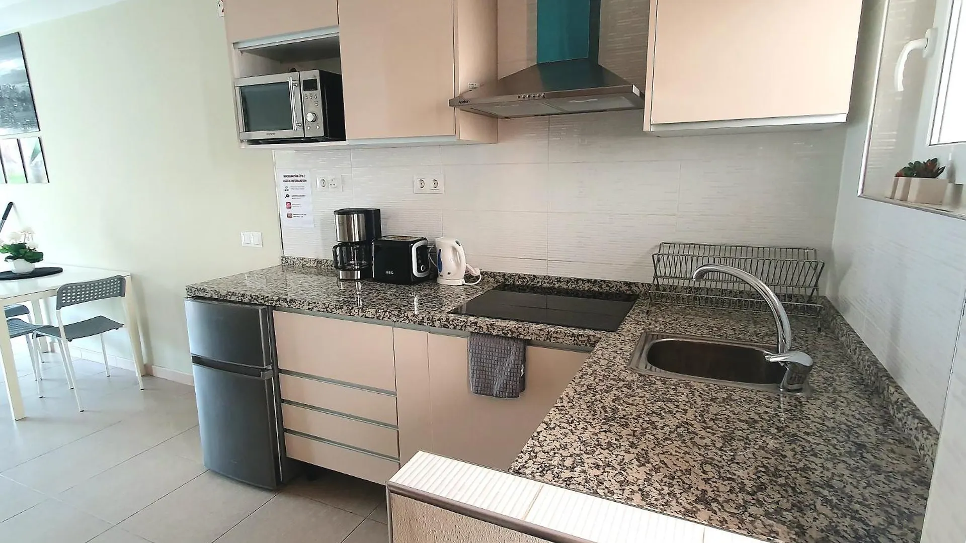 Studio In City Fuengirola Apartment